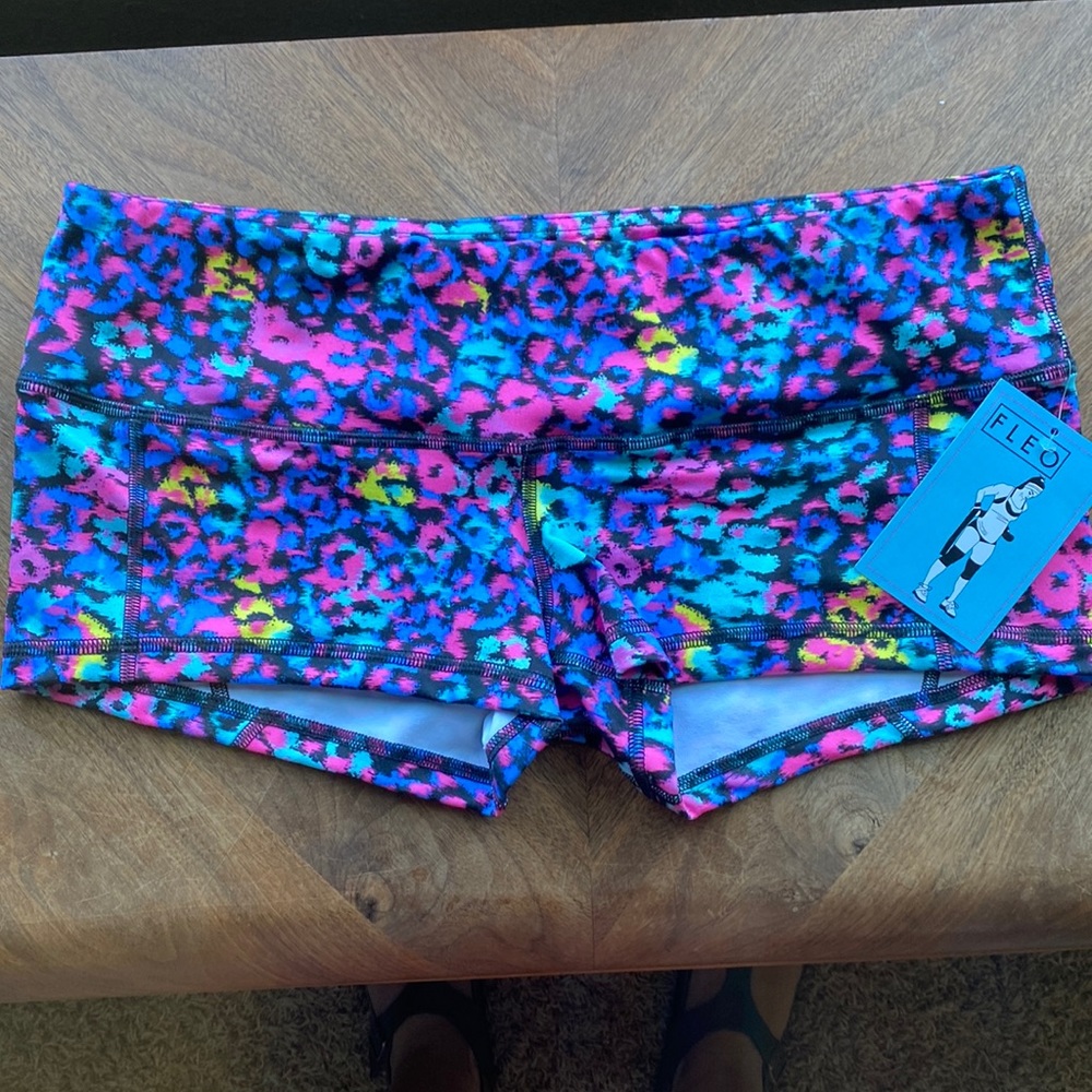 Fleo Miami Leopard Low Rise Contour single lined